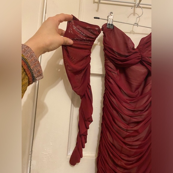 Ruched Wrap Tube Mini with detachable sleeves - Picture 4 of 8